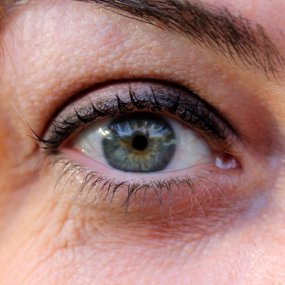 Dry Eye Symptoms